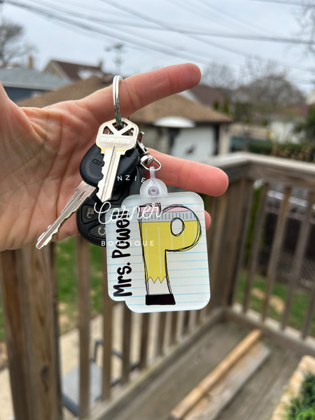 Customized Acrylic initial bag tag or keychain