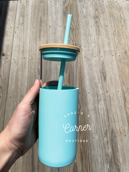 Not for sublimation Blank 22 oz glass water bottles with silicon sleeve