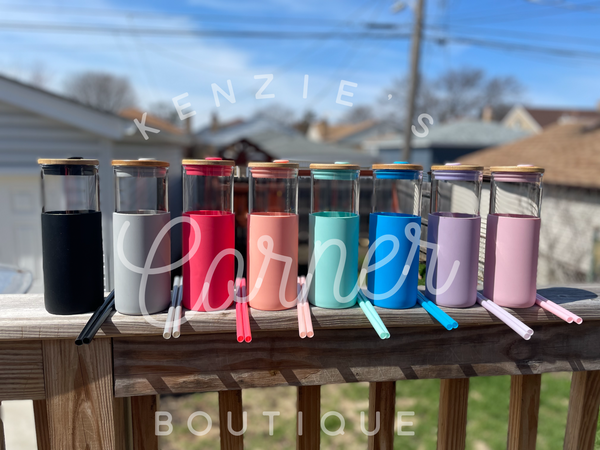 Not for sublimation Blank 22 oz glass water bottles with silicon sleeve